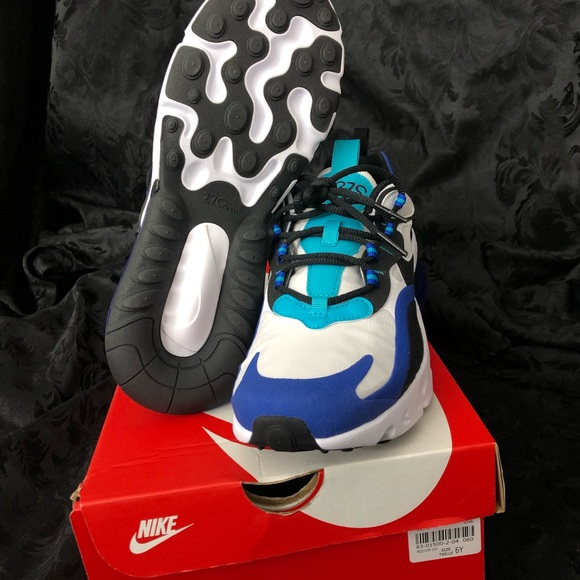 Nike reacts 270s ~ Hyper Blue - Picture 6 of 7